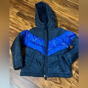 Boys Nike Jacket 5/6